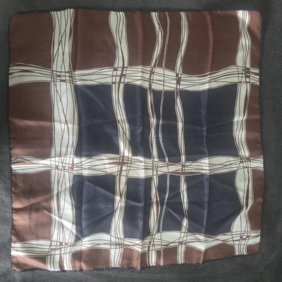 Bufanda de seda Roberto Fabbriziani vintage marrón y negro patrón cuadrado años 70 nueva Foto 1 de 3