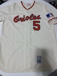 Mitchell & Ness Baltimore Orioles 1969 Brooks Robinson Jersey Sz Large/XL - Picture 1 of 12