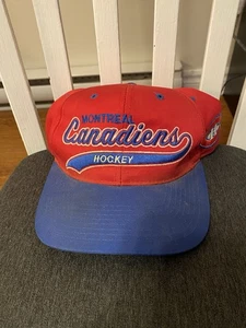 De colección Starter Montreal Canadiens Hockey Barrido de Colas Script Snapback Sombrero NHL - Imagen 1 de 4