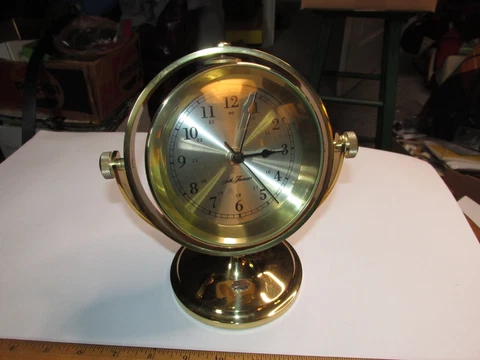 1987 Vintage Seth Thomas Model 1044 Schooner Brass Swivel Desk Clock exc cond Cover