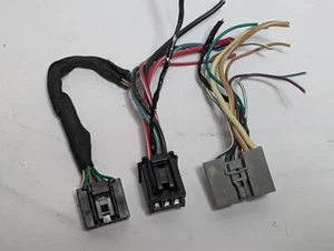 2010 - 2015 CADILLAC SRX LIFTGATE CONTROL MODULE 22908035 PIG TAIL HARNESS WIRES - Picture 1 of 10