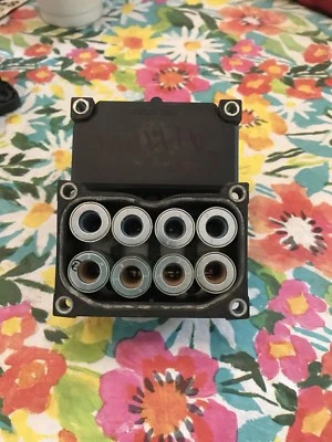 Nissan Altima 2006 módulo de control de frenos antibloqueo P/N: 0 273 004 563 OEM Foto 1 de 4