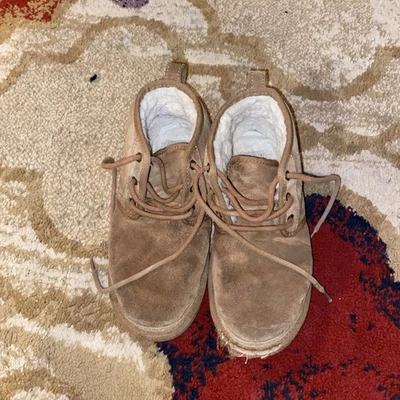 UGG Classic Ultra Mini Amarelo Canário Masculino Tamanho 7 - Imagem 1 de 4