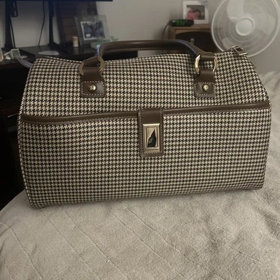 BOLSO CARTERA CLÁSICO LONDON FOG CAMBRIDGE 16" Marrón/Verde Oliva Foto 1 de 4