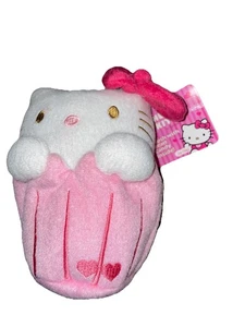 Hello Kitty Sanrio 6" Valentine Plush - Picture 1 of 2