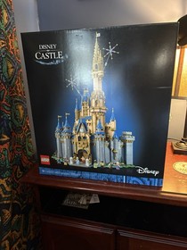 LEGO Disney Castle 43222 Complete Set w/ Minifigures, Box & Instruction Manuals