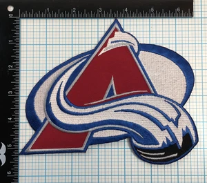Parche oficial del equipo de hockey de la NHL 1996 Colorado Avalanche Willabee Ward sin tarjeta - Imagen 1 de 2