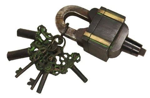 Antique Style Square Padlock Handmade Brass Puzzle Trick Lock With 6 Working Key Cover