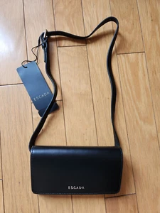 NWT women's Escada Leather Belt Bag in Black size 7 x 4 x 1 - Picture 1 of 4