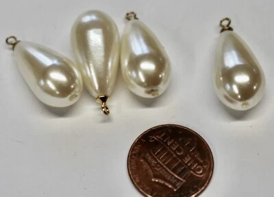 DE COLECCIÓN 4 COLGANTES PERLAS DE IMITACIÓN 15mm X 28mm VIDRIO liso CREMOSO MATE blanco Foto 1 de 2