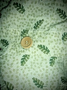 Queen / Full Sheridan blue/green leaves Duvet cover Reversible 85” Wide Euc - Picture 1 of 3