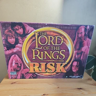 The Lord of The Rings RISK Board Game Strategy Parker 2002 Complete - Image 1 of 4