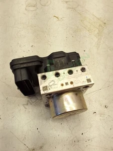 TOYOTA RAV-4 VVT-I DYNAMIC MK5 2023 ABS Pump Modulator Control Unit 44510-42202 - Picture 1 of 9