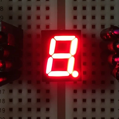 Indicador de 7 segmentos, 10mm, ánodo común, 40mcd, rojo - Imagen 1 de 2