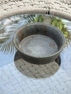 "Antiguo cuenco grande de 6 X 6 X 2"" de piedra negra tallada a mano de 1700 raro sur de la India" Foto 1 de 4