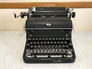 Royal Typewriter Manual Vintage Retro Black Typing Magic Margin - NEEDS RIBBON