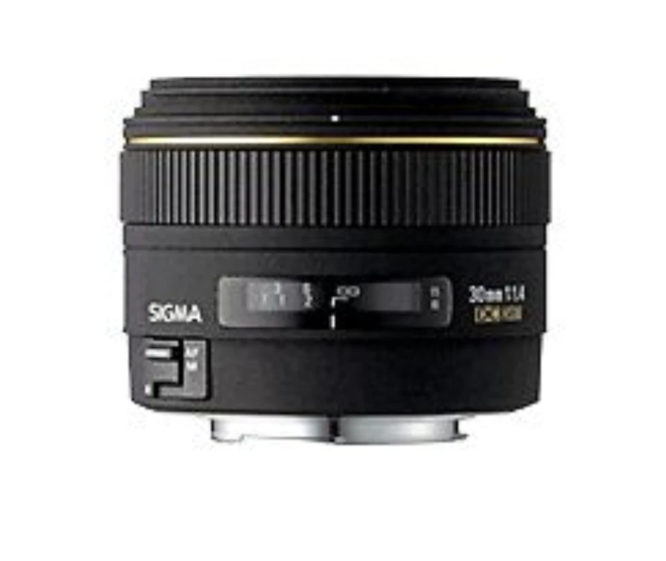USED Sigma DG 30mm f/1.4 HSM EX DC Lens For Canon FREESHIPPING - Image 1 of 1