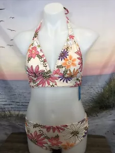 NWT Cupshe Two Piece Swimsuit Size Small White Floral Pink Purple Green Halter - Picture 1 of 4
