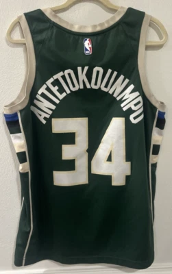 Camiseta Giannis Antetokounmpo Nike Jordan 48 Auténtica Grande Milwaukee Bucks NBA Foto 1 de 4