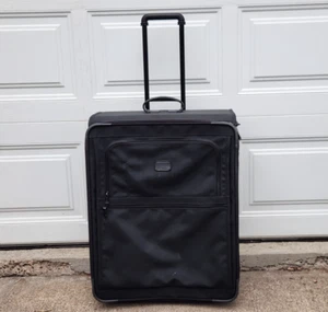 Tumi 2245D3 Alpha 27" Rolling Black Wheeled Handle Zip Travel Luggage Suitcase - Picture 1 of 22