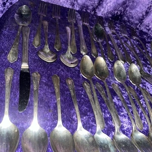 VINTAGE WMA ROGERS STAINLESS SILVERWARE Silver Plated Plus Rare Antique 35 Piece - Picture 1 of 6