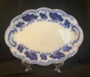 Johnson Brothers Normandy Flo Blue Oval Serving Platter 12 1/2 inches Scalloped - Picture 1 of 8