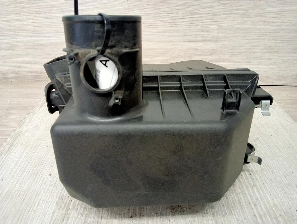 TOYOTA CAMRY AIR CLEANER/BOX AIR CLEANER, XV70, 2.5, A25A-FKS, PETROL, 09/17- 20 - image 1 of 4