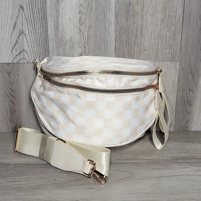 Emmafy The Roomiest Crossbody Checkered Beige White Bag Purse Gold Tone NEW - Image 1 of 4