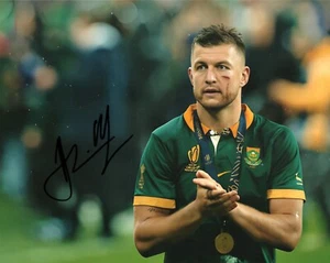 SOUTH AFRICA RUGBY: HANDRE POLLARD SIGNED 10x8 WORLD CUP FINAL PHOTO+COA *PROOF* - Picture 1 of 2