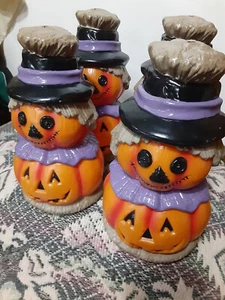 HALLOWEEN PATH LIGHTS 4 PUMPKIN SCARECROW LAWN STAKES - Picture 1 of 5