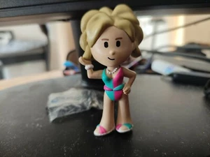 Karen Wheeler Stranger things Mystery mini 1/72 Rare With box - Foto 1 di 2