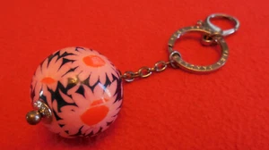 VGUC Vera Bradley Pink Daisy Have A Ball Bag Charm/Keychain - Picture 1 of 4