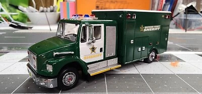 1/64 Kitbash Broward County Sheriff Florida Ambulance - Image 1 of 4