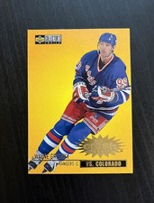 1997-98 Collector's Choice Crash the Game Gold C1 Wayne Gretzky New York Rangers