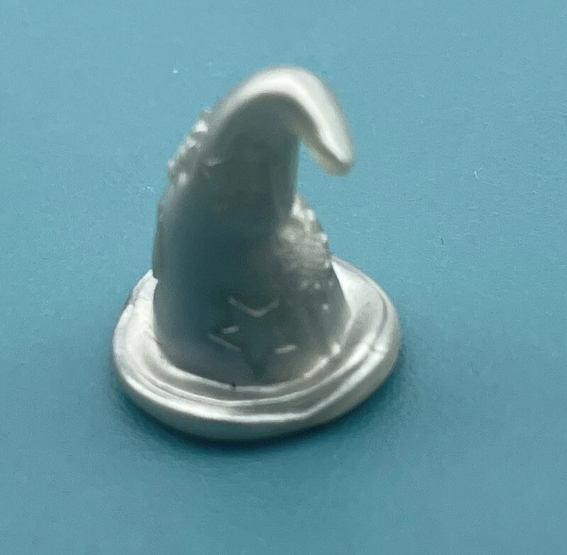⭐️ HARRY POTTER Mystery at HOGWARTS BOARD GAME SPARES - SILVER WIZARD HAT ⭐️ - Image 1 of 1