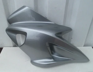 Carenado lateral izquierdo CBF 1000 SC58 NUEVO / Side Fairing left silver orig Honda - Imagen 1 de 1