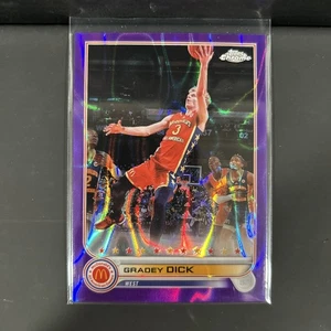 Refractores All American Purple 2022 Topps Chrome McDonald's #16 Gradey Dick/299 - Imagen 1 de 2