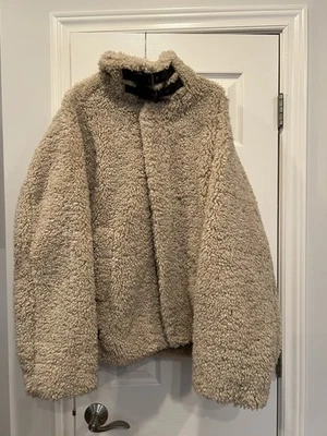 ASOS Design Women’s Sherpa Jacket Size XL, Oversize, Pockets, Beige - Image 1 of 4
