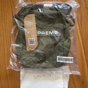 New FW22 Supreme Box Logo Shoulder Bag Olive Green Army In Hand Ships Now - Picture 1 of 2