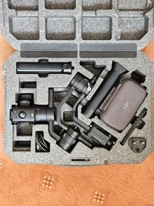 DJI Ronin S Handheld Gimbal Stabilizer for Mirrorless DSLR Cameras - Picture 1 of 3