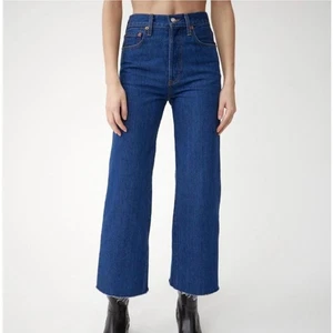 RE/DONE High Rise Wide Leg Crop Jeans Raw Hem Button Fly, Gr. 29, dunkelblau - Bild 1 von 18