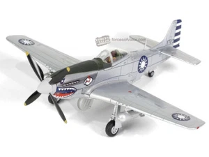 812013E Mustang P-51 D ROCA AVIÓN DE COMBATE 7º Escuadrón 1:72 Fuerzas del Valor - Imagen 1 de 1