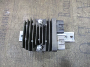 Regulador rectificador regulador de tensión Suzuki GSX-S 1000 F WDG0 AR5F1 A737 - Imagen 1 de 3