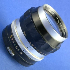 Nikon Nikkor-P 105 mm 2,5 obiettivo pendante non Ai Pat - Foto 1 di 5