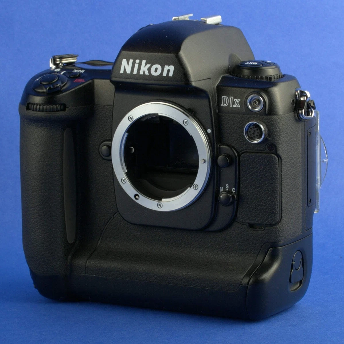 ★美品★ ニコン NIKON D1X ボディ #811 ニコン D1X ボディ 価格比較 - 価格.com