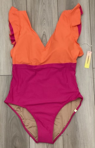 Foto 1 di 9