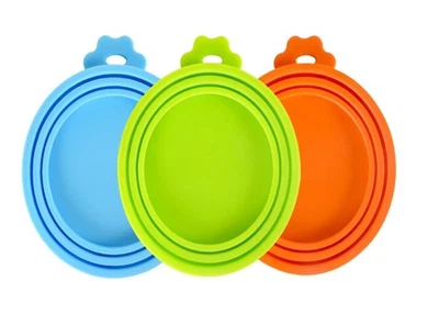 Paquete de 3 cubiertas de latas de comida para mascotas tapas de latas universales seguras/tapa de lata de comida de silicona para perros y gatos Foto 1 de 4