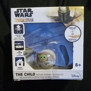 World Tech Toys ~Star Wars The Mandalorian•The Child in Motion Sensor Helicopter - Picture 1 of 8