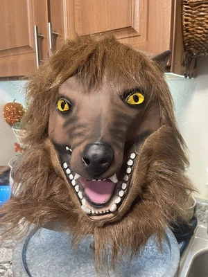 MÁSCARA DE CABEÇA CHEIA DE PELE SINTÉTICA/LÁTEX ADULTO LOBISOMEM NOVA EM FOLHA - Imagem 1 de 4