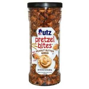 Bocados de pretzel rellenos de mantequilla de maní Utz, barril de 24 oz. - Imagen 1 de 5